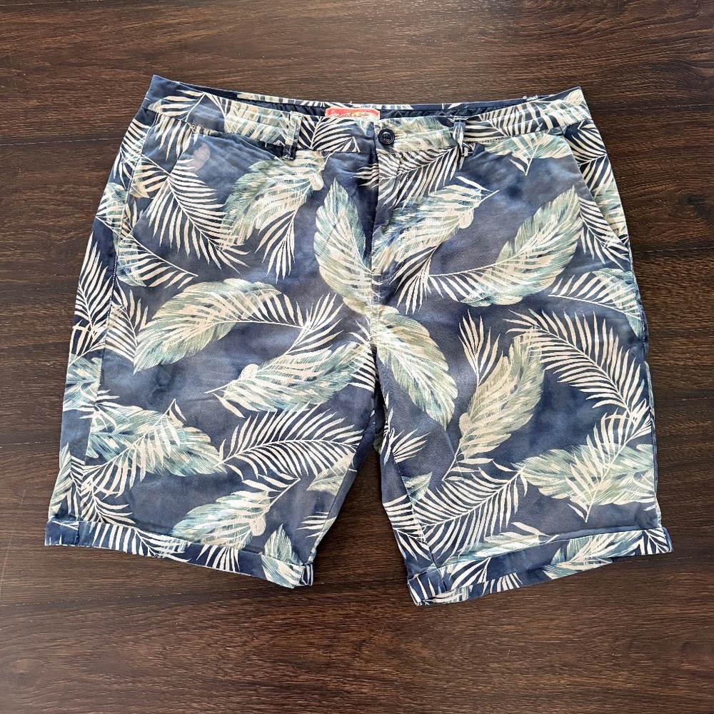 Scotch & Soda | Shorts in Hawaiian-style Print, Size 34